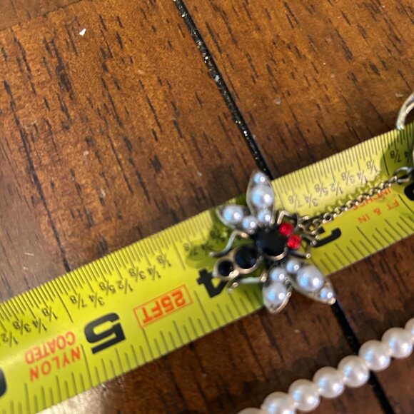 Gothic Spider Brooch Pin Dangling Fly Pearl Red Rhinestone Insect Halloween - Picture 13 of 13